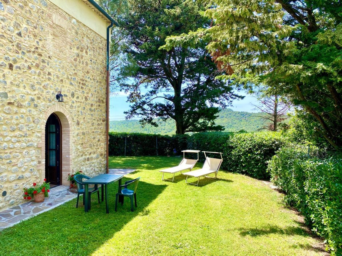 Agriturismo L'Antica Quercia Bauernhof Pomarance